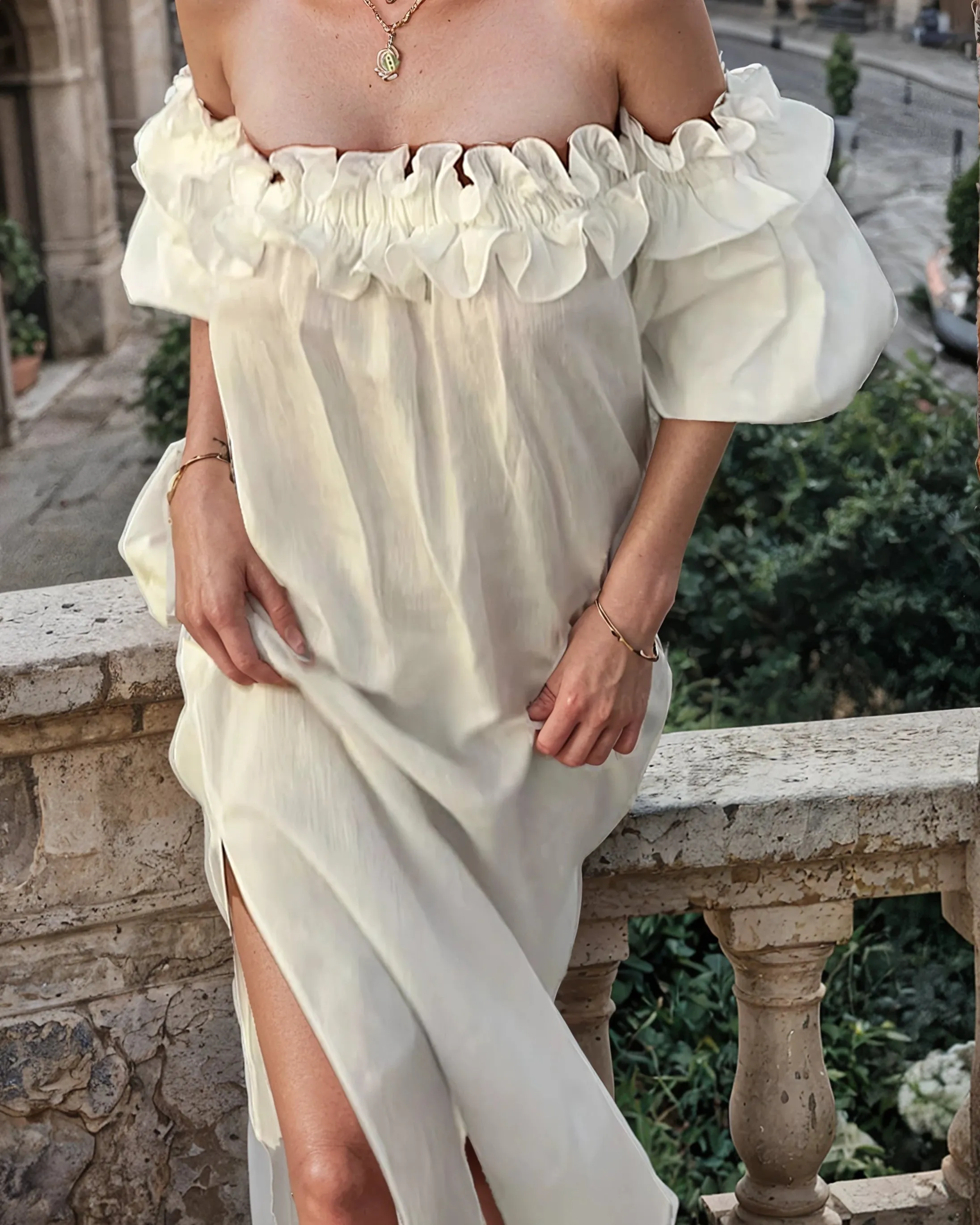 Francisca | Elegant Off-Shoulder Summer Dress