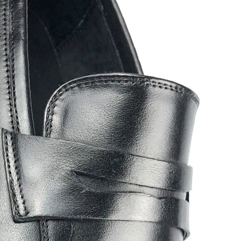 Veltique Luxe Croc Slip-Ons